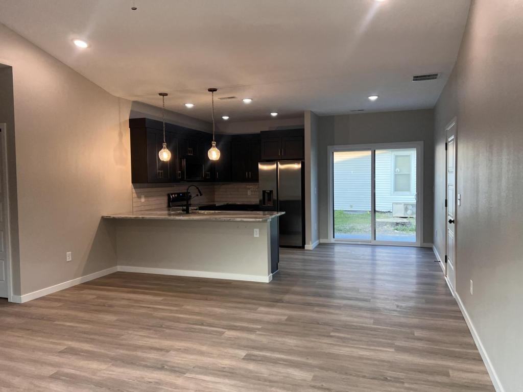 1281 37th Ave - Photo 7 of 25