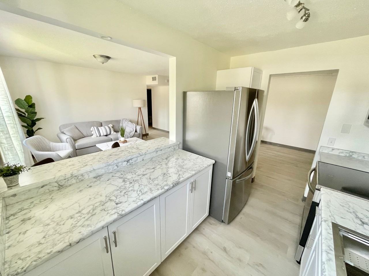 Bayit Edinboro - Photo 3 of 29