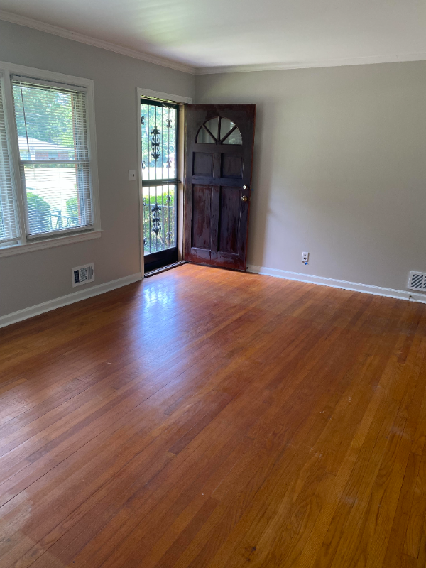 3582 Ingledale Dr Sw - Photo 2 of 20