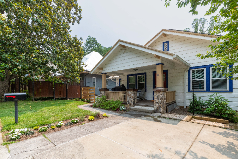 131 Courtland Ave - Photo 2 of 20