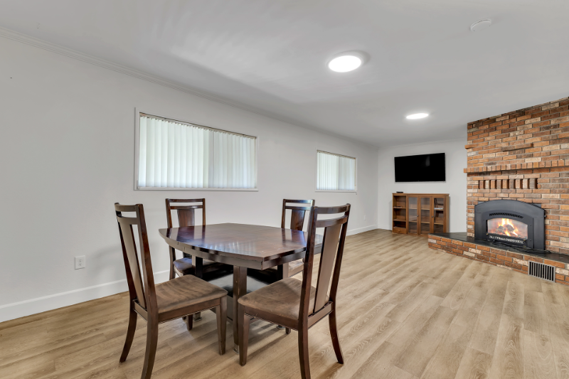 52380 Fosteriyah Dr - Photo 2 of 8