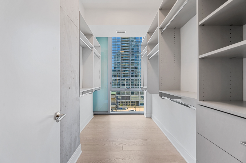 72 E Randolph St - Photo 4 of 16