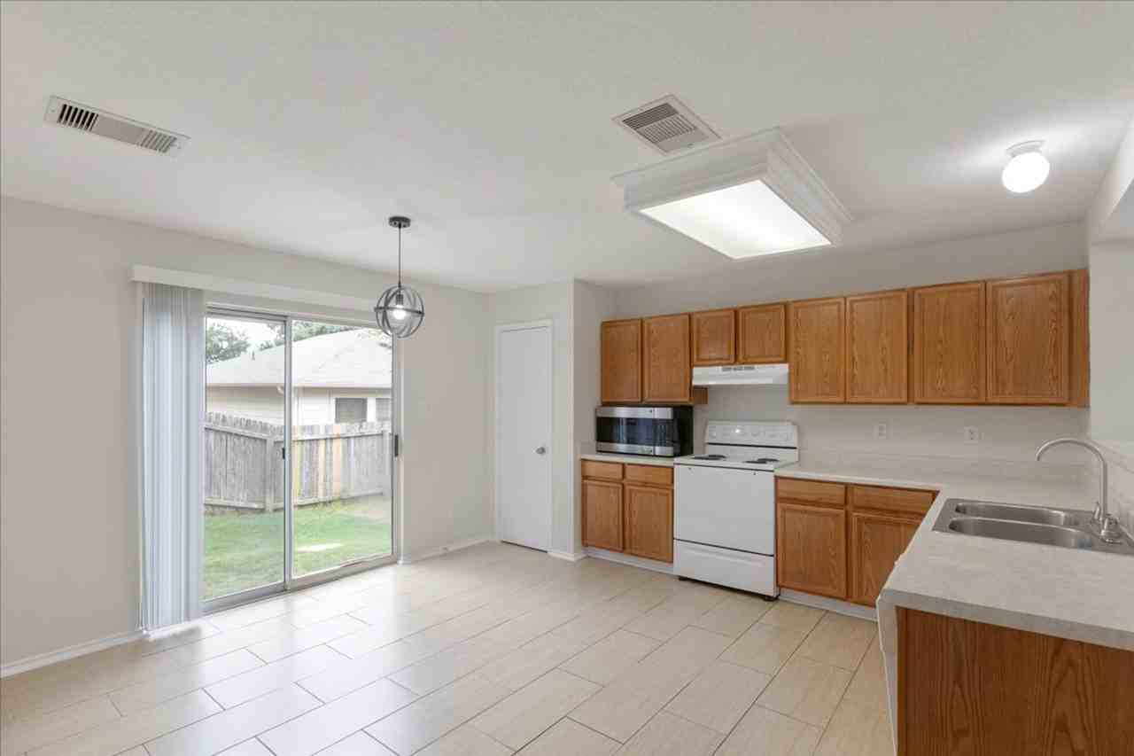 833 Barrel Pt - Photo 7 of 25