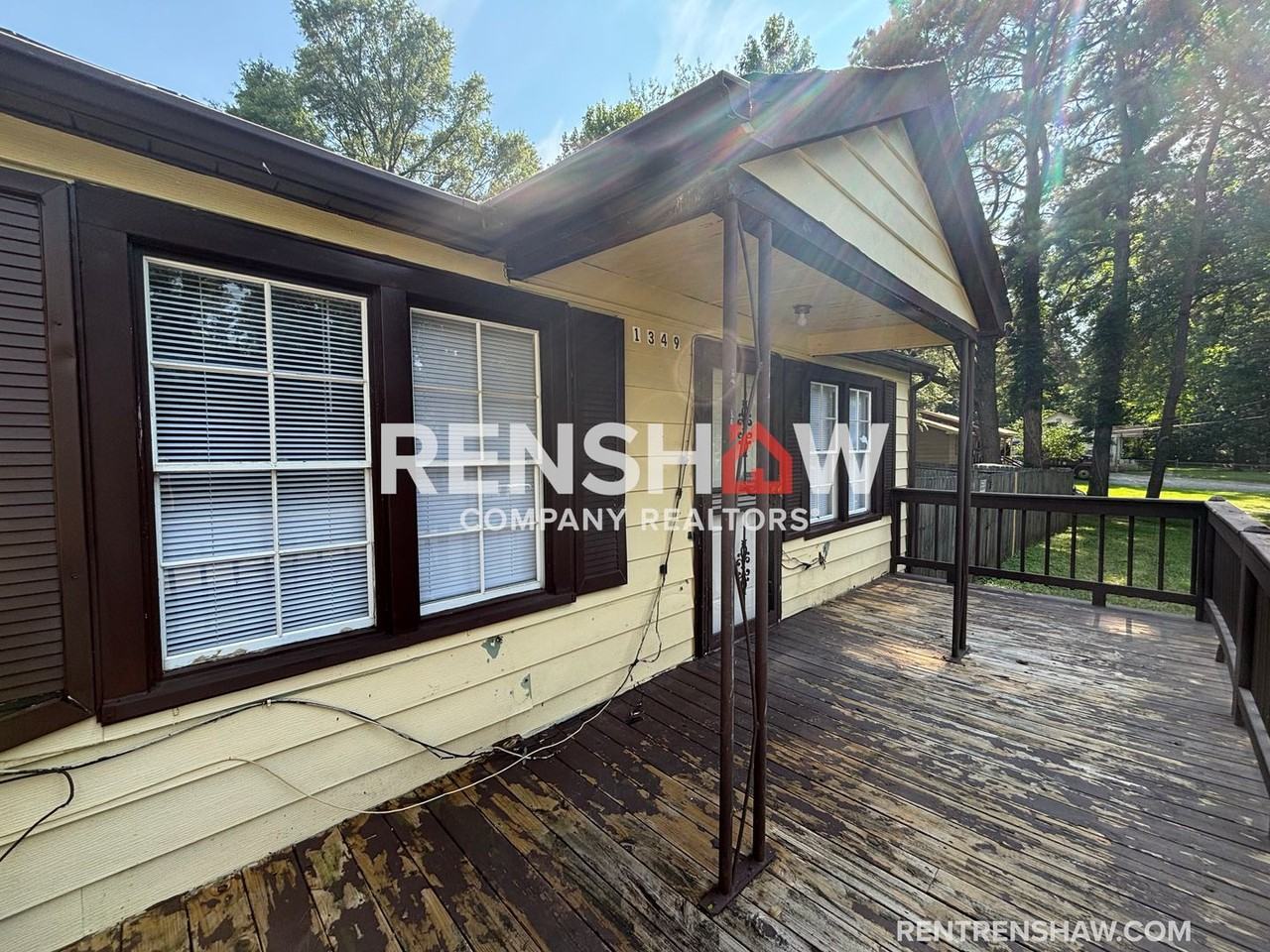 1349 Longcrest Rd - Photo 2 of 18