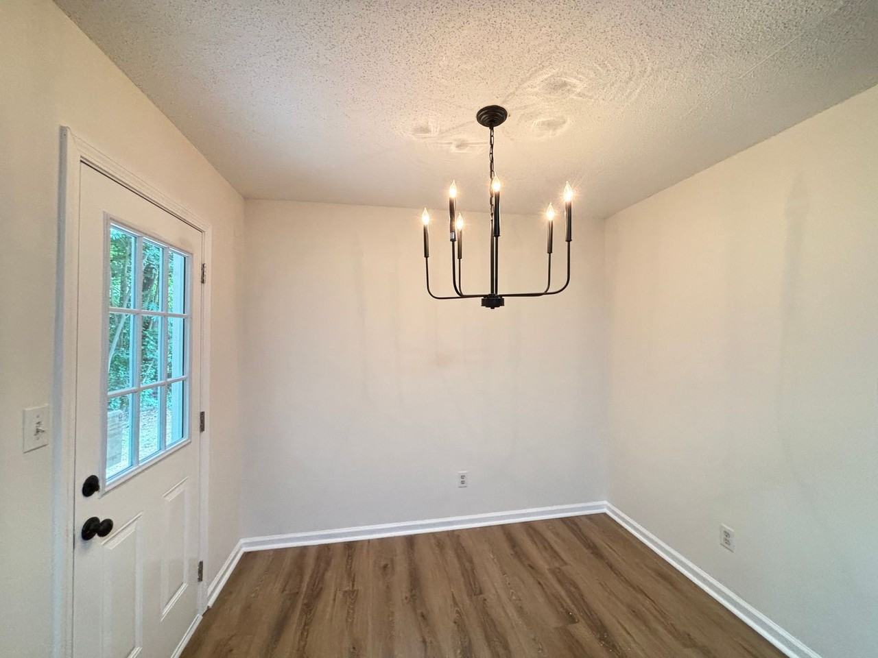 235 Clyde Cole Rd - Photo 4 of 8