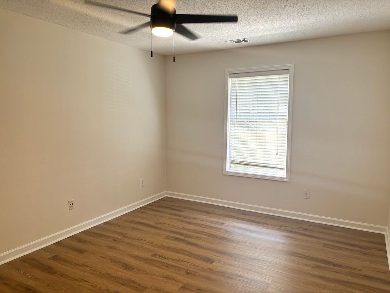 235 Clyde Cole Rd - Photo 7 of 8