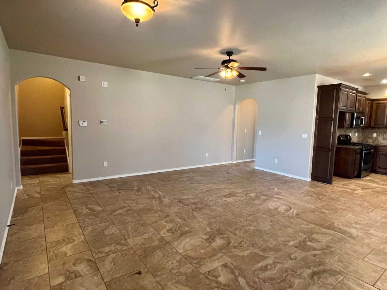 11406 Nw 121st Pl - Photo 2 of 21