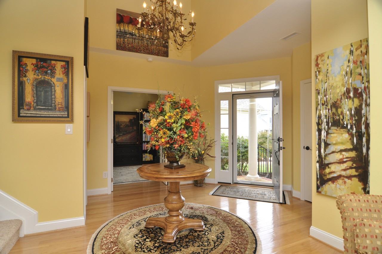 6727 Evensong Ln - Photo 5 of 49