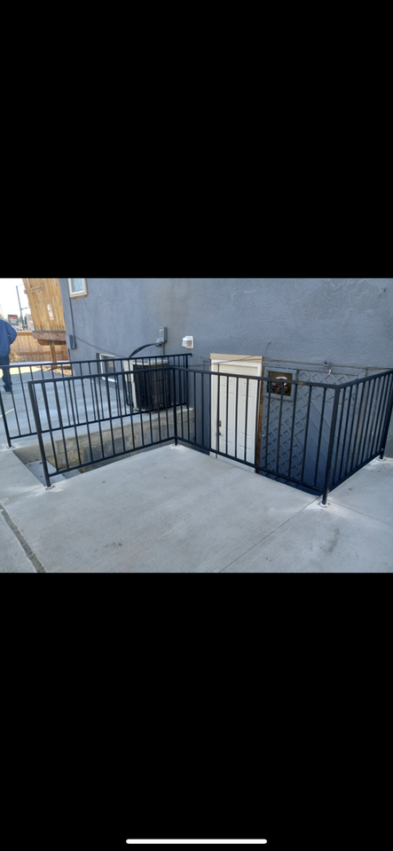 4064 S Broadway - Photo 2 of 12