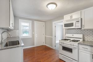 featured image of 720 Kellogg St Se