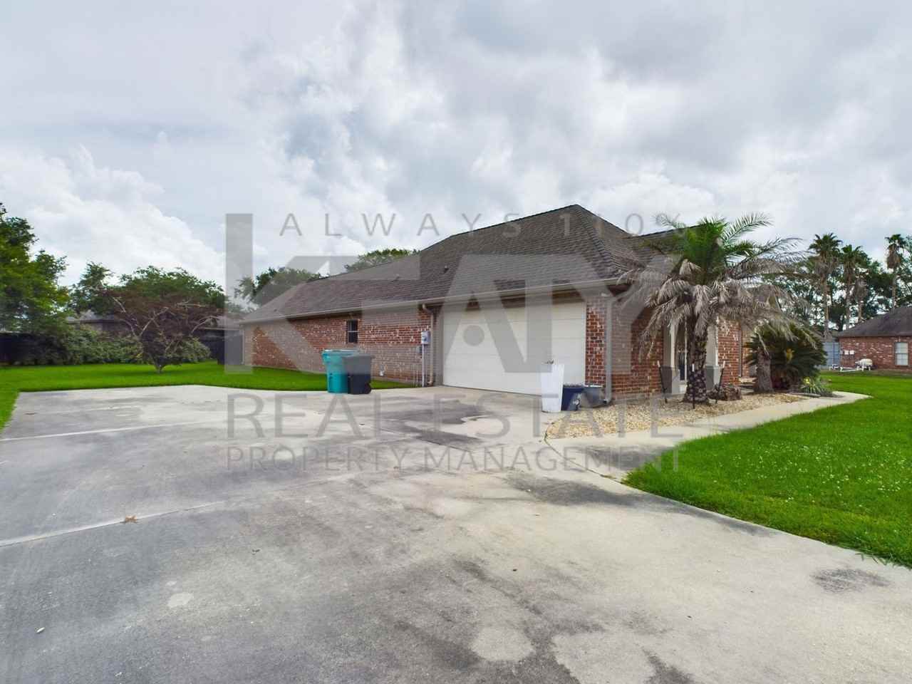 117 Fire Willow Trl - Photo 3 of 30