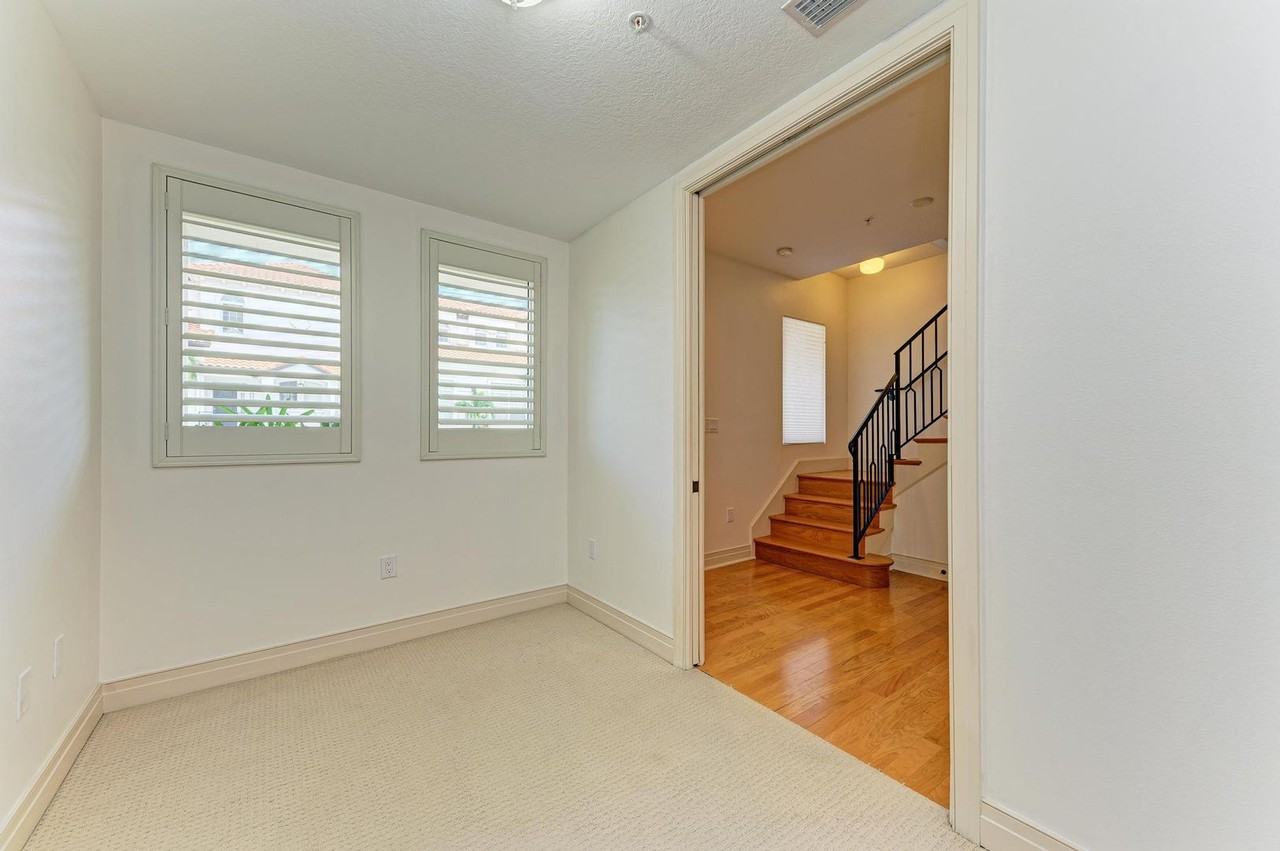 235 Cocoanut Ave #109B - Photo 3 of 21