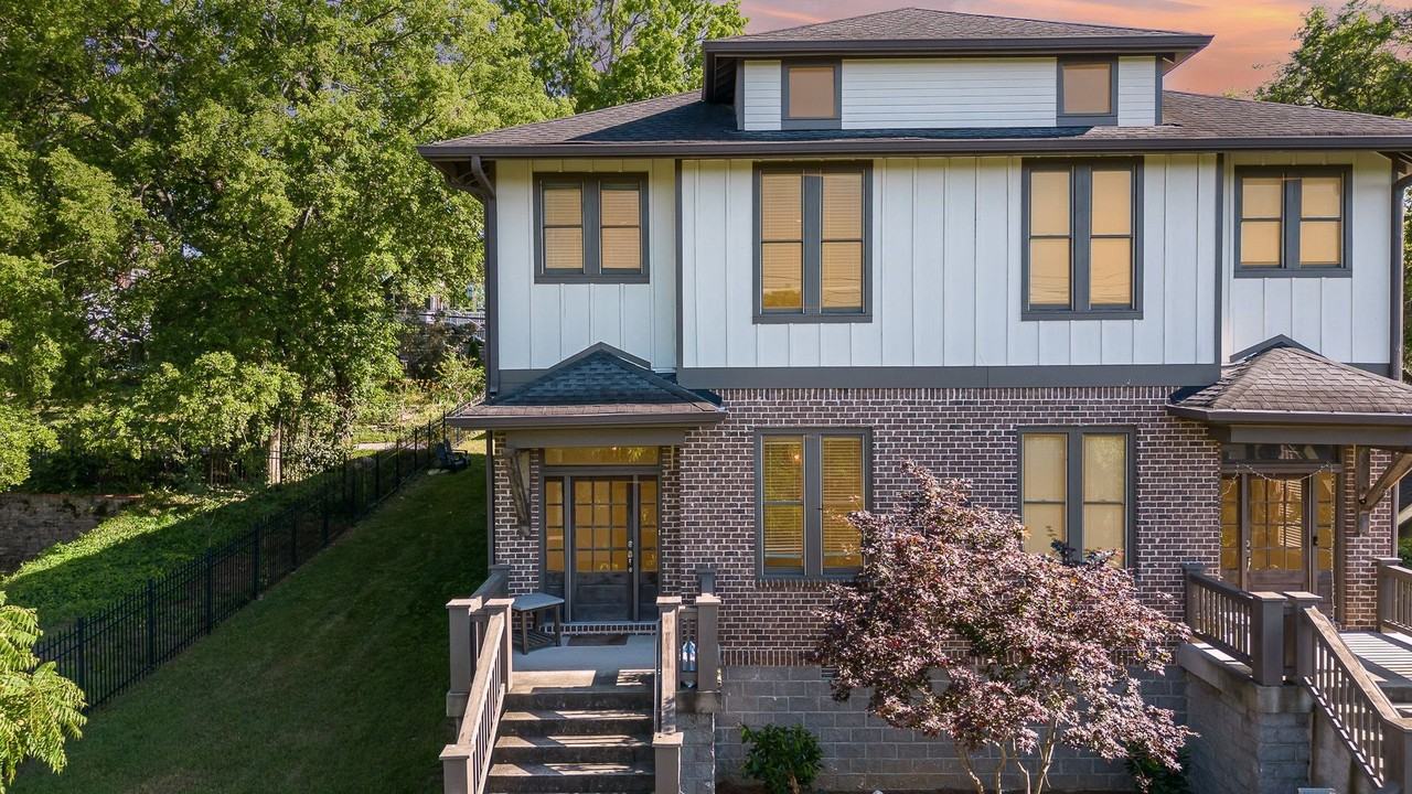 1815 Blair Blvd - Photo 3 of 30