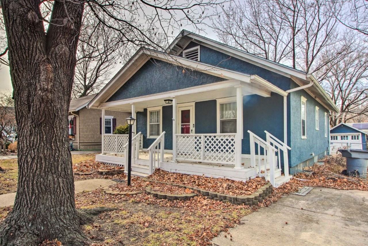 1417 Washington St - Photo 3 of 25