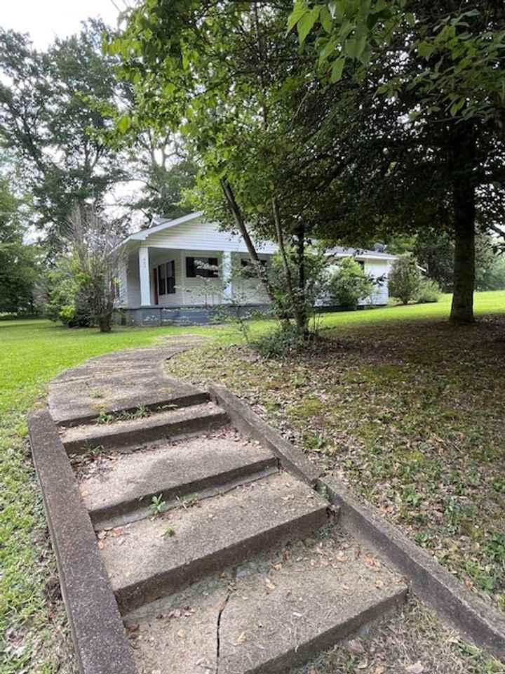 401 Cherry St - Photo 6 of 18
