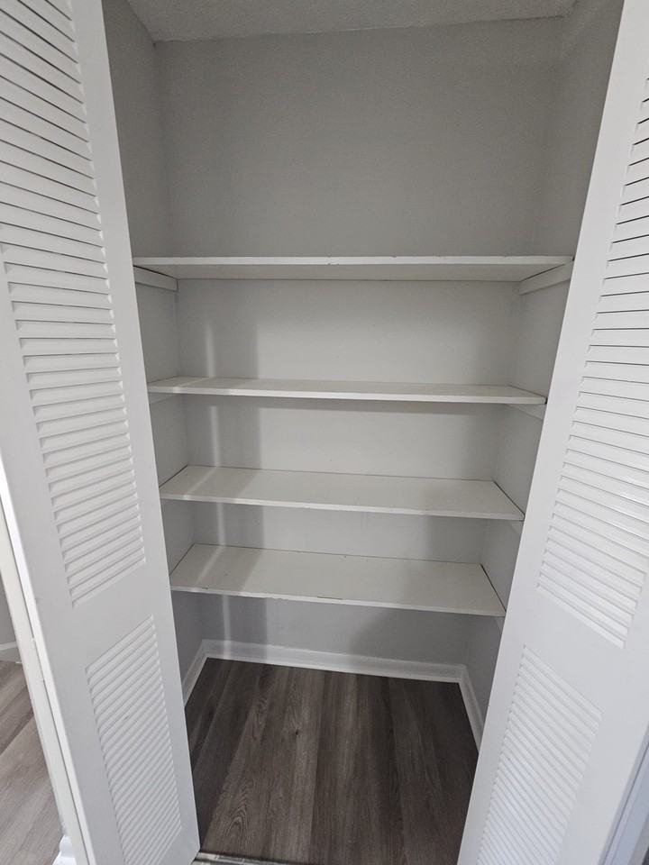 308 Percival Rd #701 - Photo 7 of 28