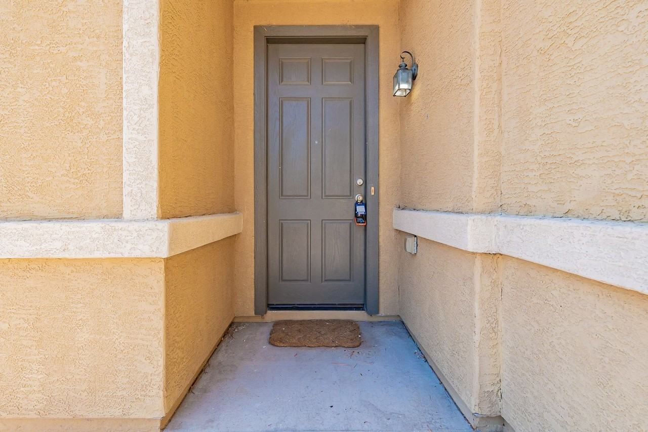 1083 W Calle Vista De Suenos - Photo 4 of 48
