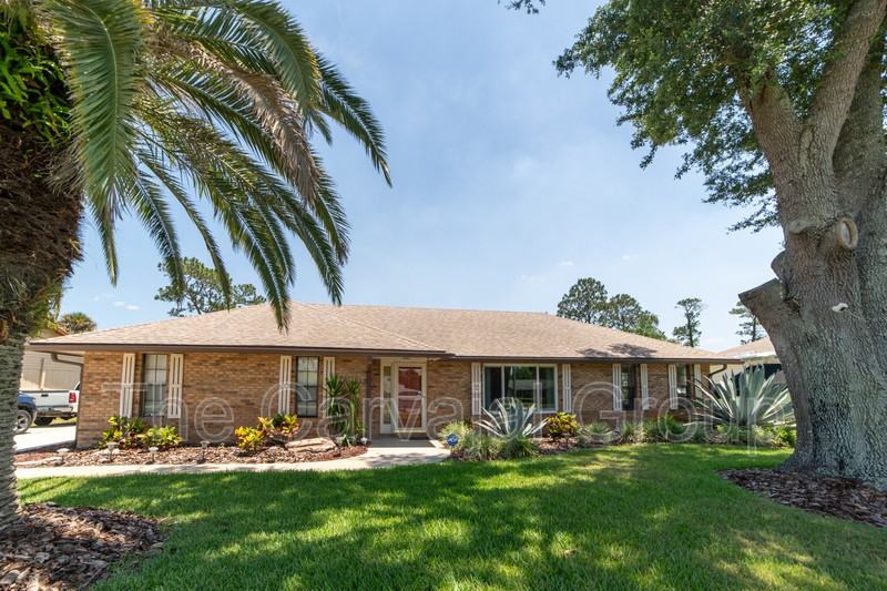 429 N Pine Meadow Dr - Photo 2 of 47