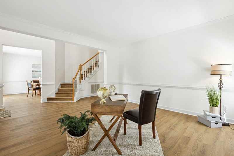 503 Cricketfield Ln - Photo 2 of 9