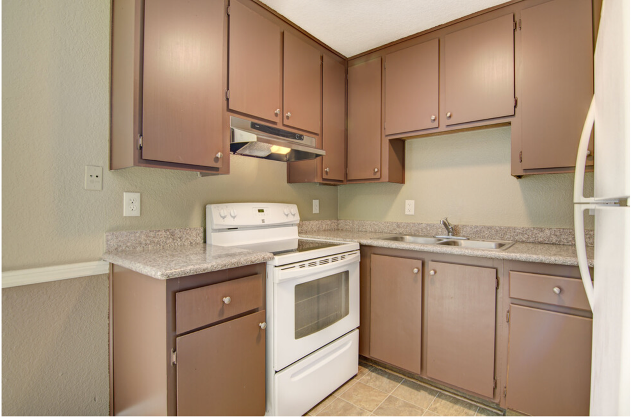 Wind Creek Apartments - Photo 3 of 24