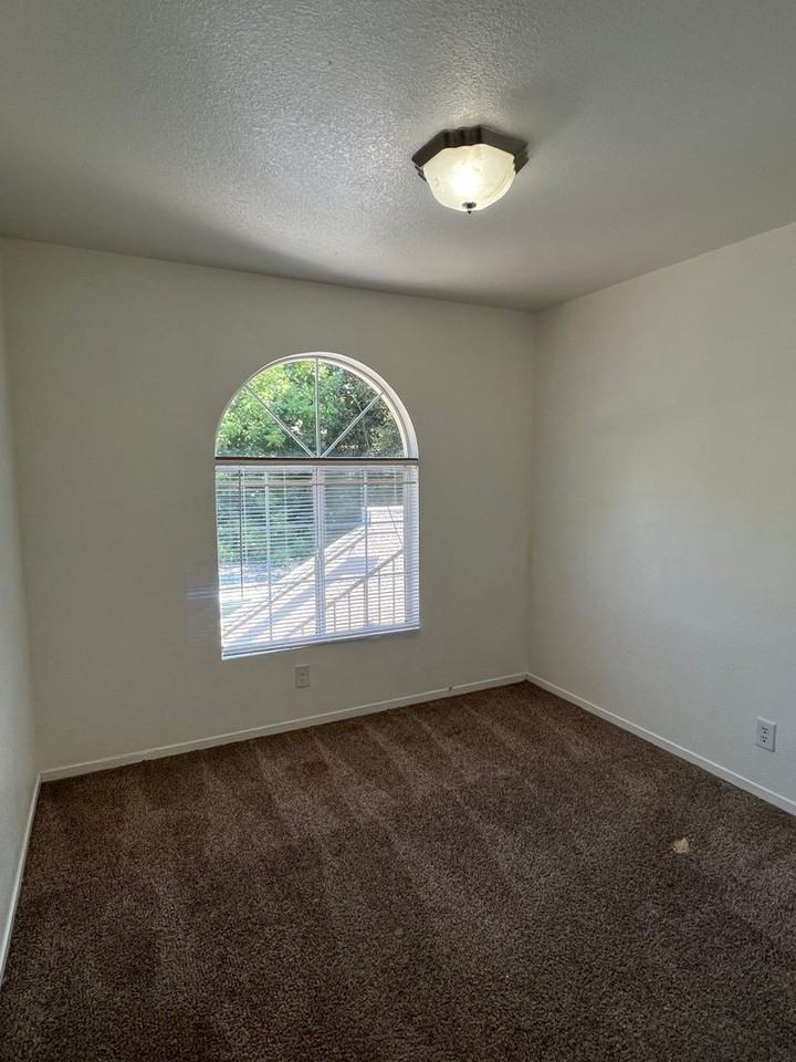 Mesa Ave 4-plex - Photo 2 of 3