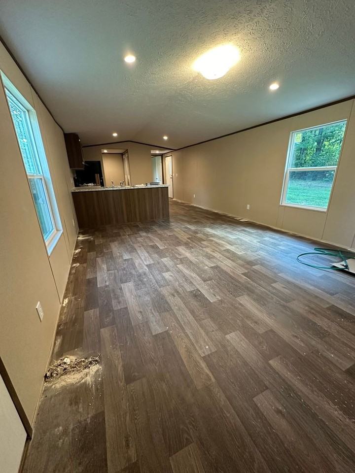 615 Adalynn Pvt Ln - Photo 4 of 38