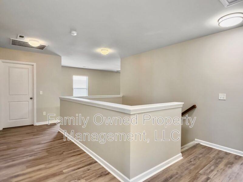 1834 Chickasaw Dr - Photo 7 of 39