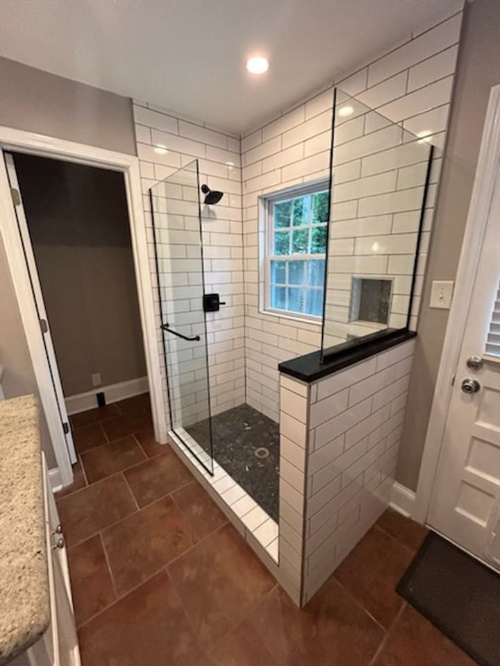 915 Norwood St - Photo 6 of 44