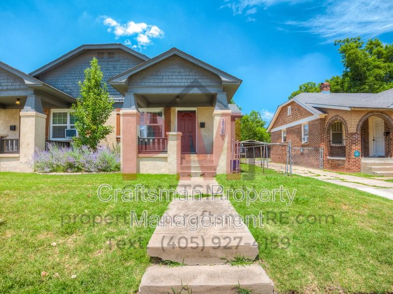 3145 Nw 15th St #2 - Photo 4 of 40