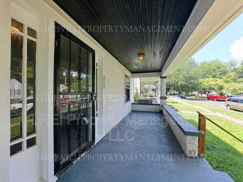 3764 Craig Ave - Photo 2 of 21