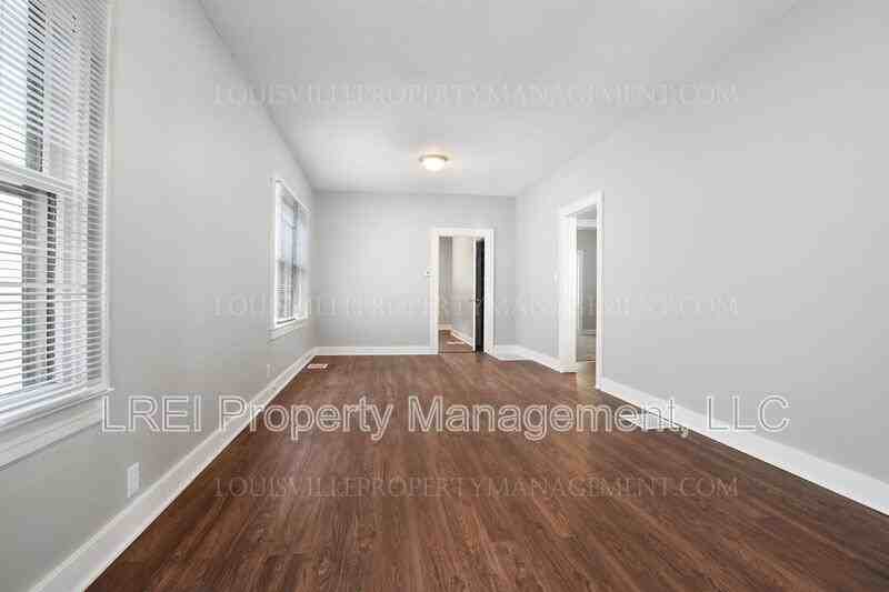 3764 Craig Ave - Photo 3 of 21