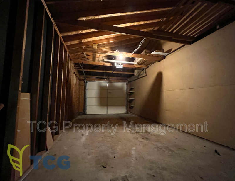 1301 Briarcrest Dr - Photo 2 of 13