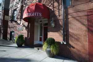 featured image of 715 Sw King Ave #63