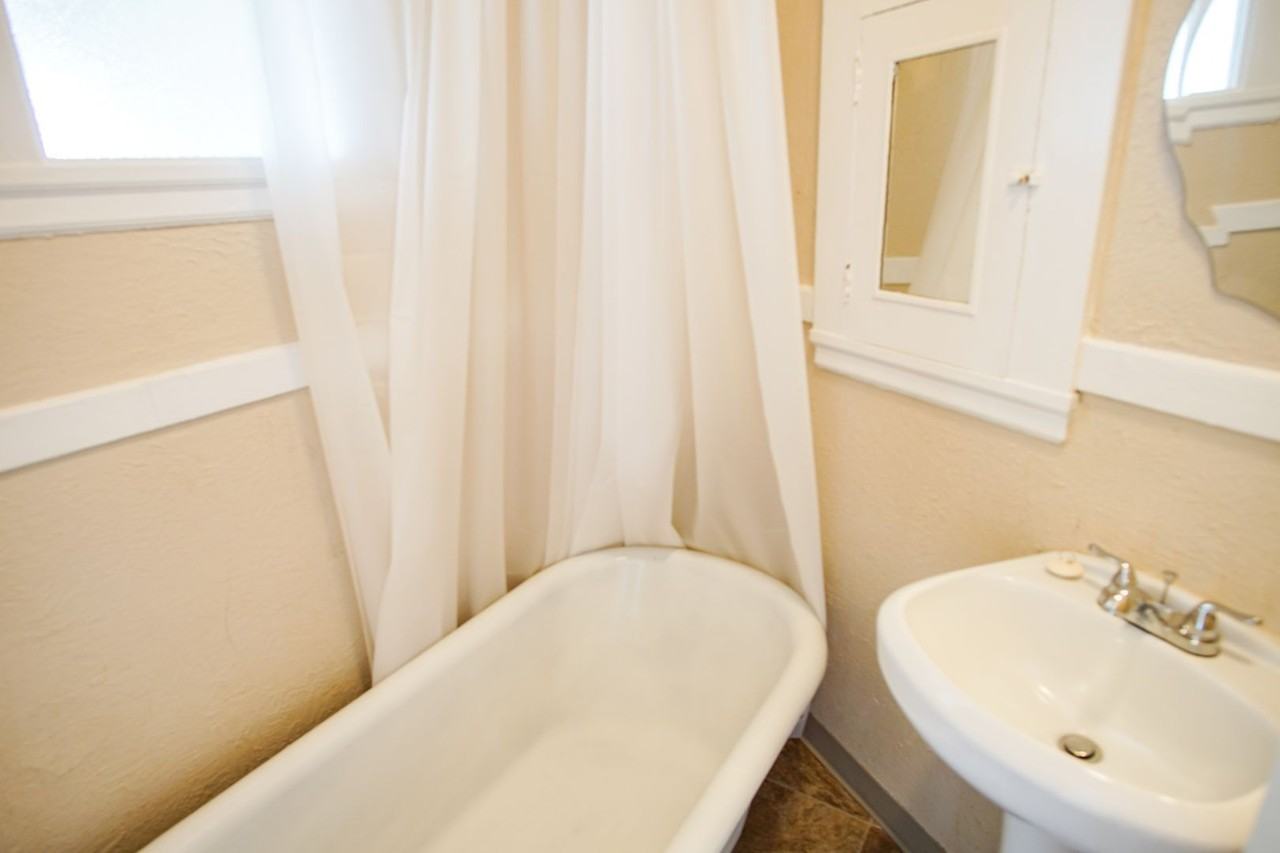 715 Sw King Ave #63 - Photo 7 of 10