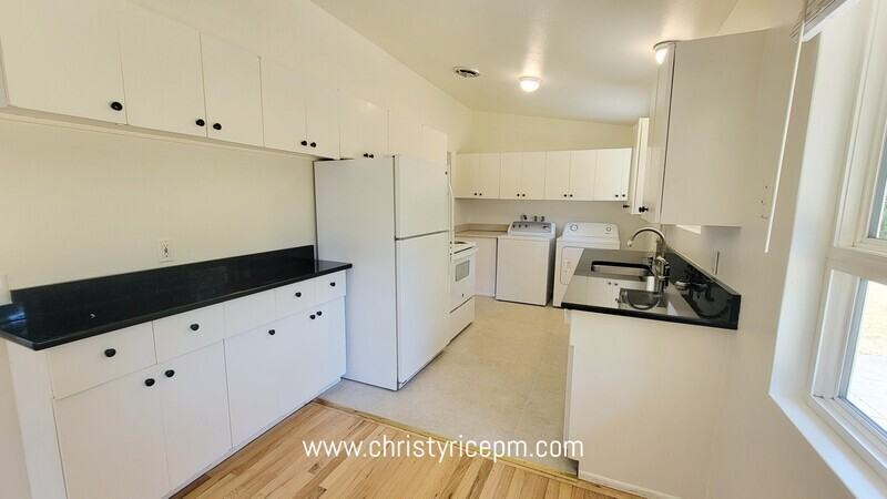 12051 Se 42nd St - Photo 7 of 20