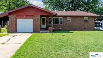 featured image of 8125 E Zimmerly St