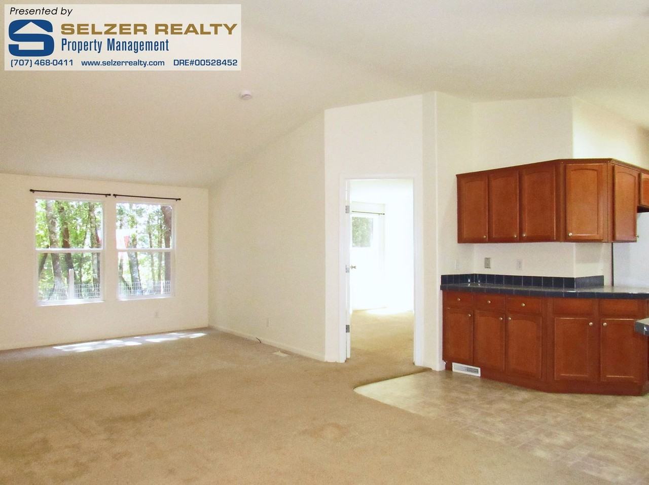 3742 Primrose Dr - Photo 3 of 11