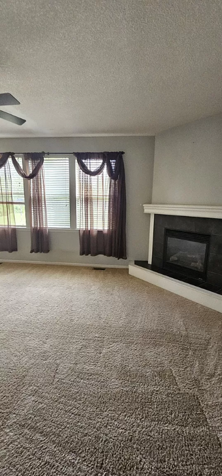 7617-7619 McCoy St - Photo 3 of 24