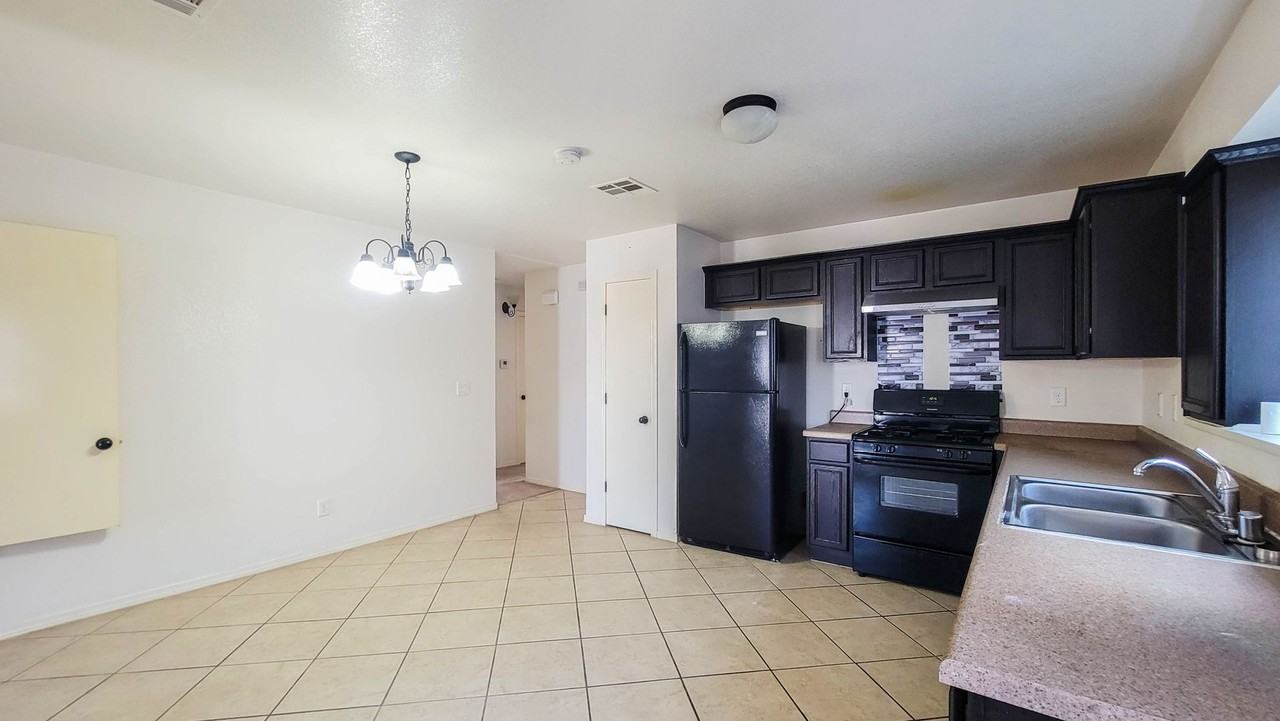 4720 Kiko A Fierro Pl - Photo 3 of 10