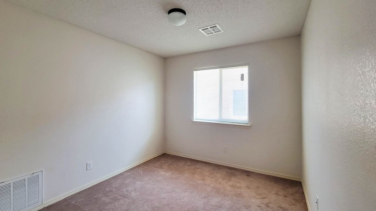 4720 Kiko A Fierro Pl - Photo 5 of 10