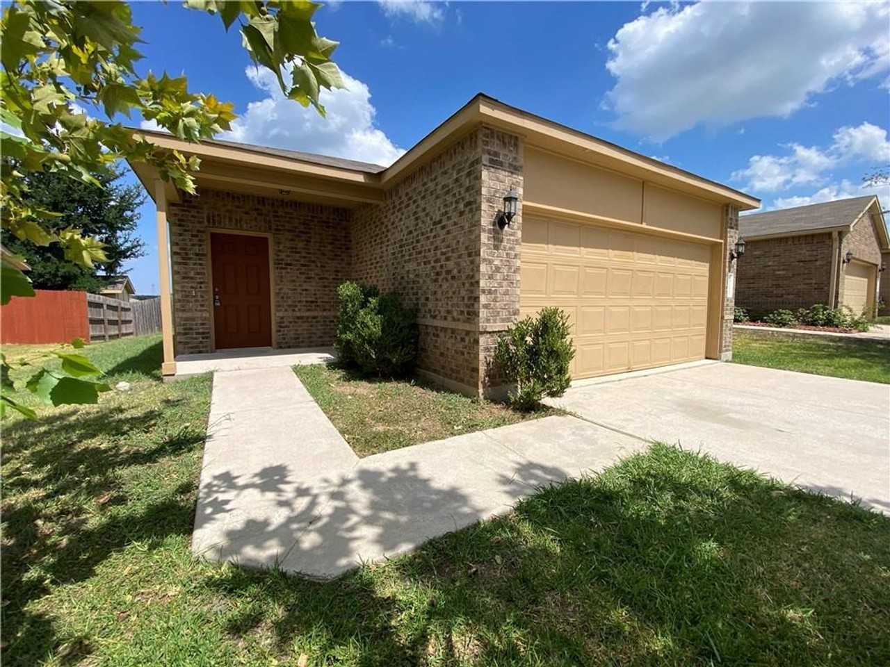 5704 Knoll Pines Pass, Austin, TX 78724 3 Bedroom House for $1,900/month -  Zumper