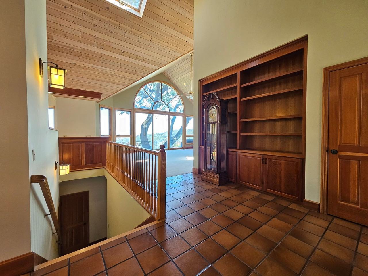 1144 Los Trancos Rd - Photo 2 of 29