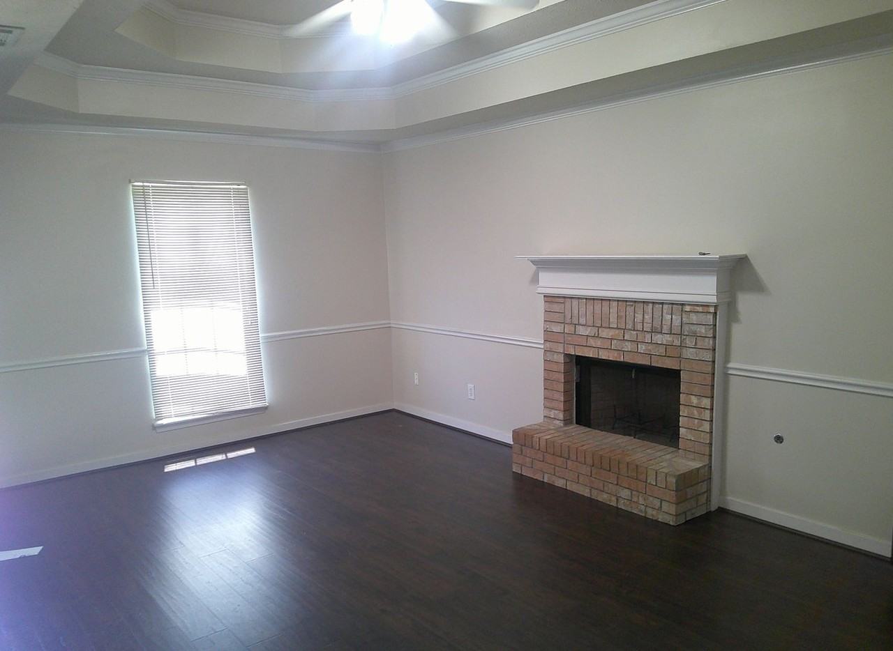 4314 Blaine Cir - Photo 3 of 10