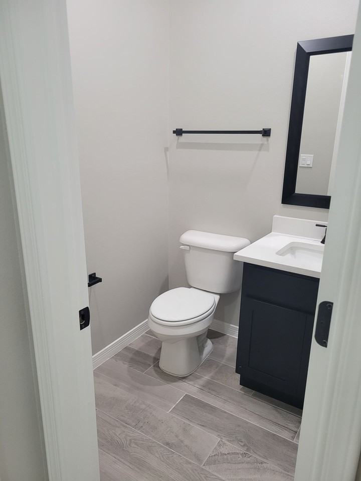14841 Jack White Ave - Photo 7 of 50