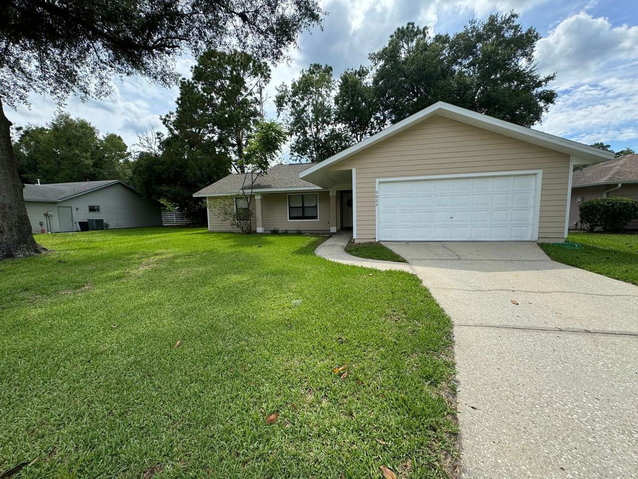 5022 Nw 24th Ter - Photo 2 of 10