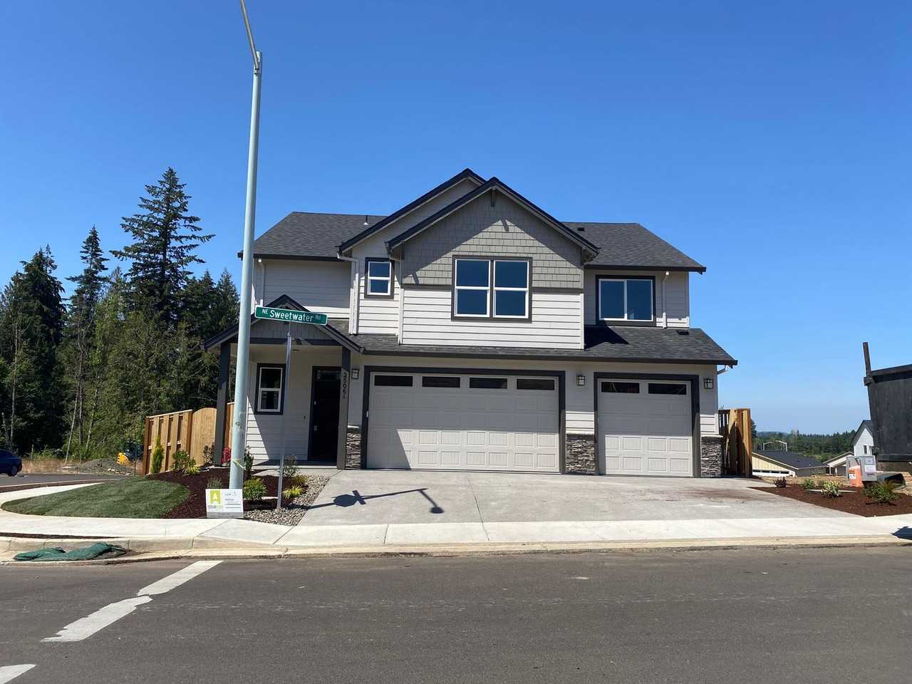 2506 NE Sweetwater Rd, Estacada, OR - Photo 2 of 38