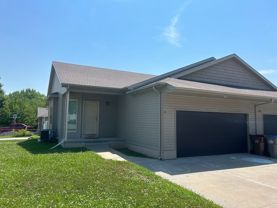 6920 6920 N 15th Street - 6920 N 15th Street #B - Photo 1 of 1