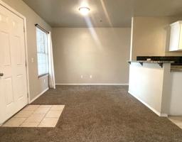 featured image of 2442 Nw 39th St