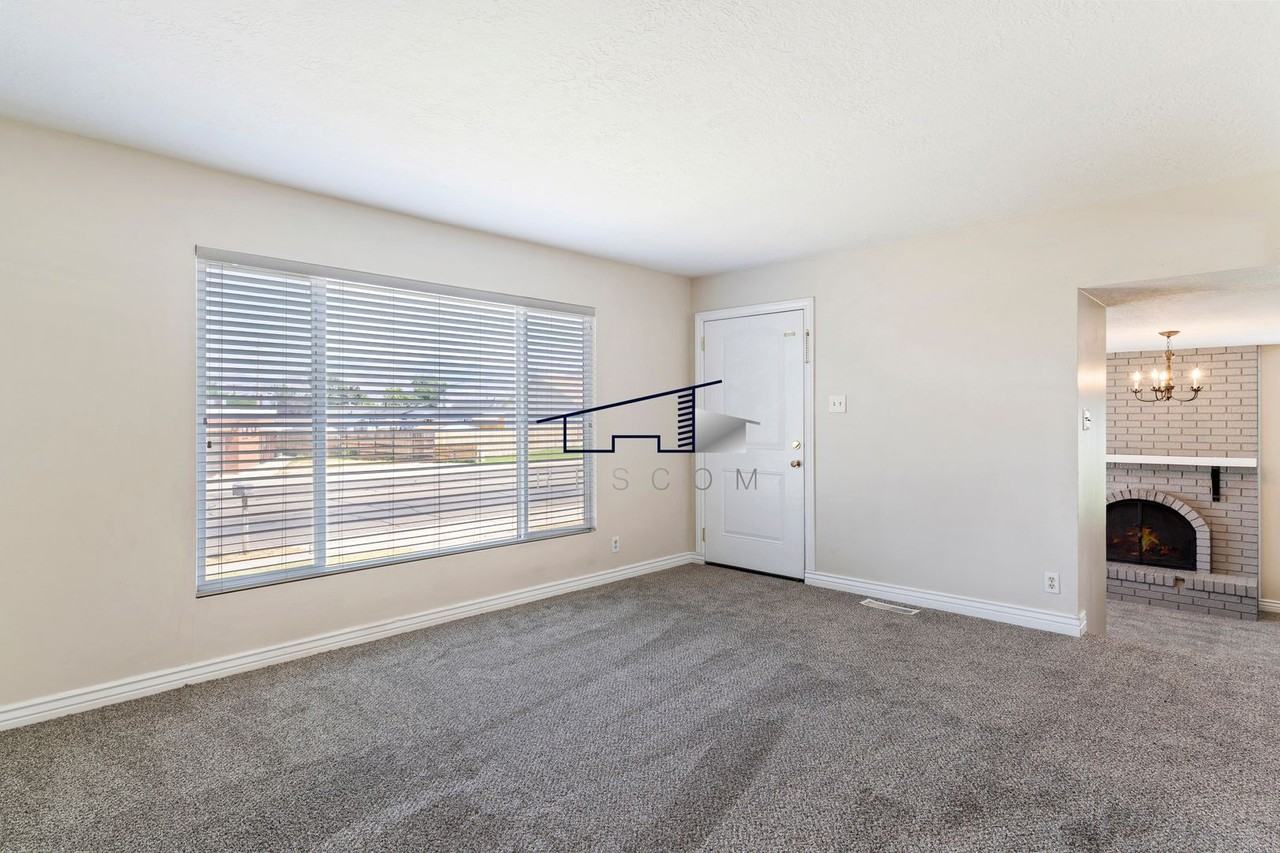 167 Navy Way - Photo 2 of 25