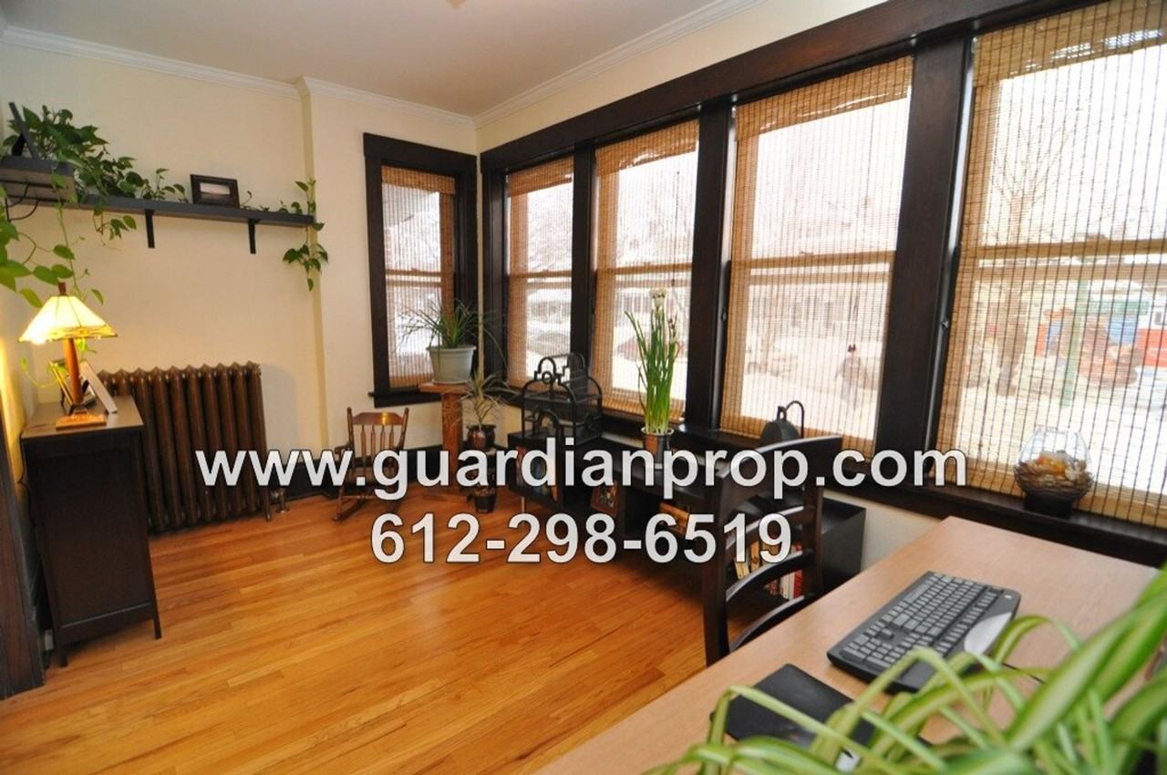 1725 Hague Ave #2 - Photo 3 of 14